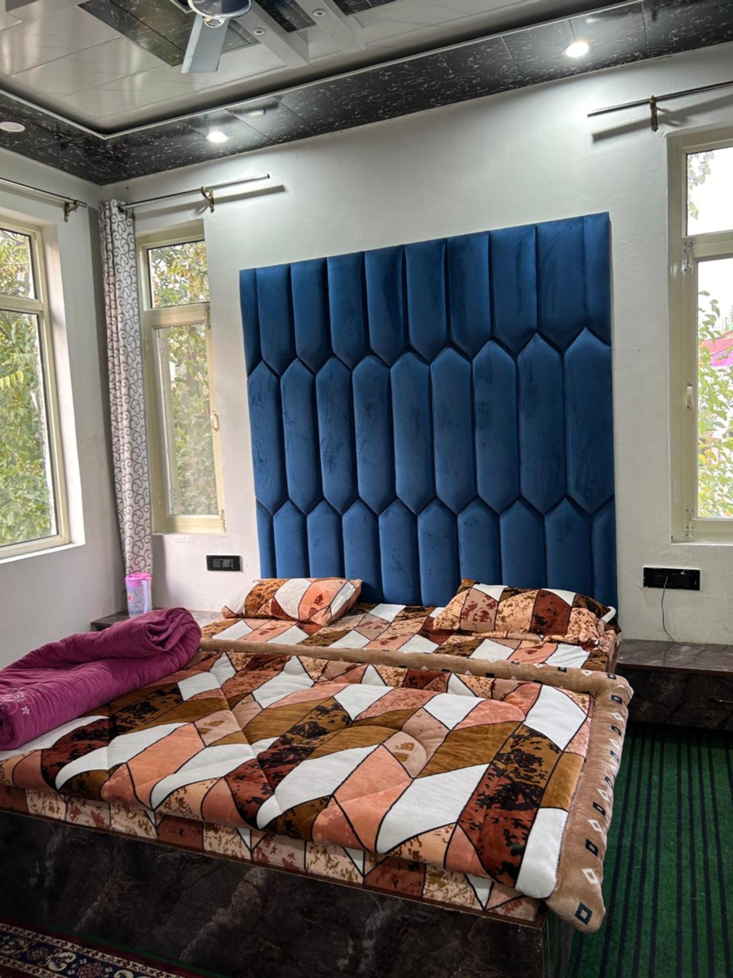 Hotel Resonance Exotic Srīnagar Exteriér fotografie