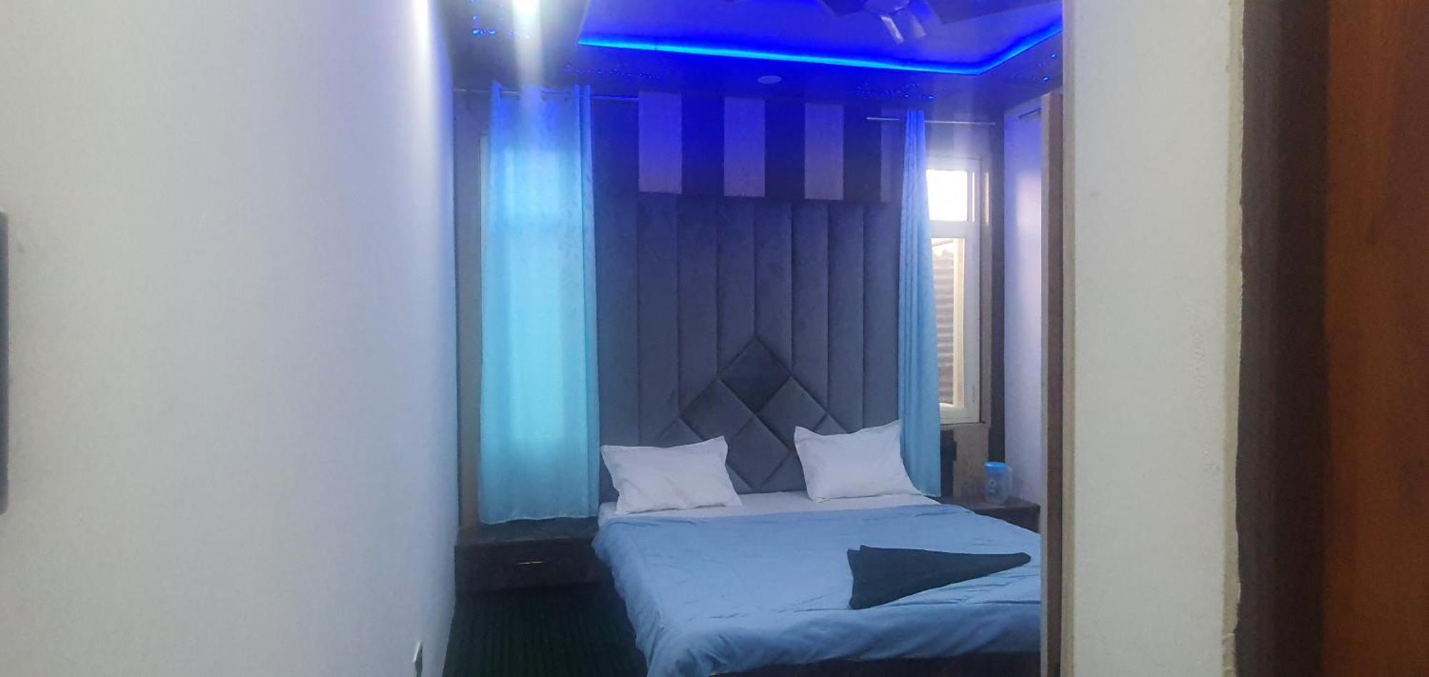 Hotel Resonance Exotic Srīnagar Exteriér fotografie
